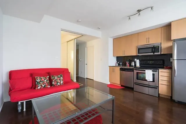 Stylish & Central Condo 1 Min From Union Station!! Toronto