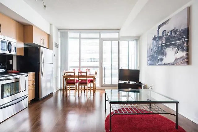 Stylish & Central Condo 1 Min From Union Station!! Toronto Apartment